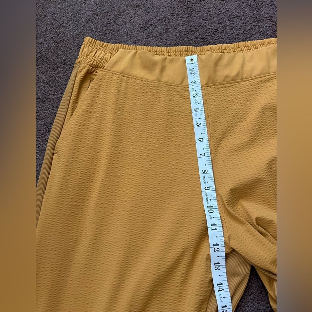 Athleta Textured Brooklyn Joggers in Tuscan Gold - Picture 11 of 14
